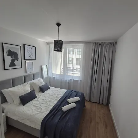 Apartment Near Sky Tower Wroclaw